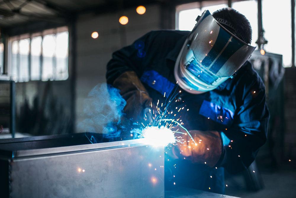 6 Basic Steps For Installing Your First Fume Collector