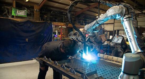 Cobots help welding throughput