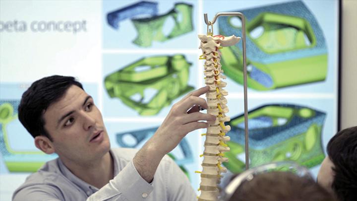 Additive manufacturing spinal implant
