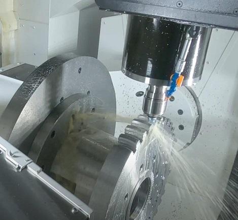Emuge cutter during milling operations