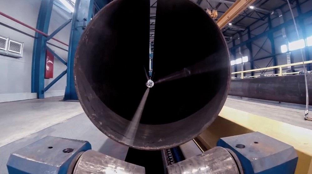 Faccin three-roll plate roller produces pipe that meets API standards