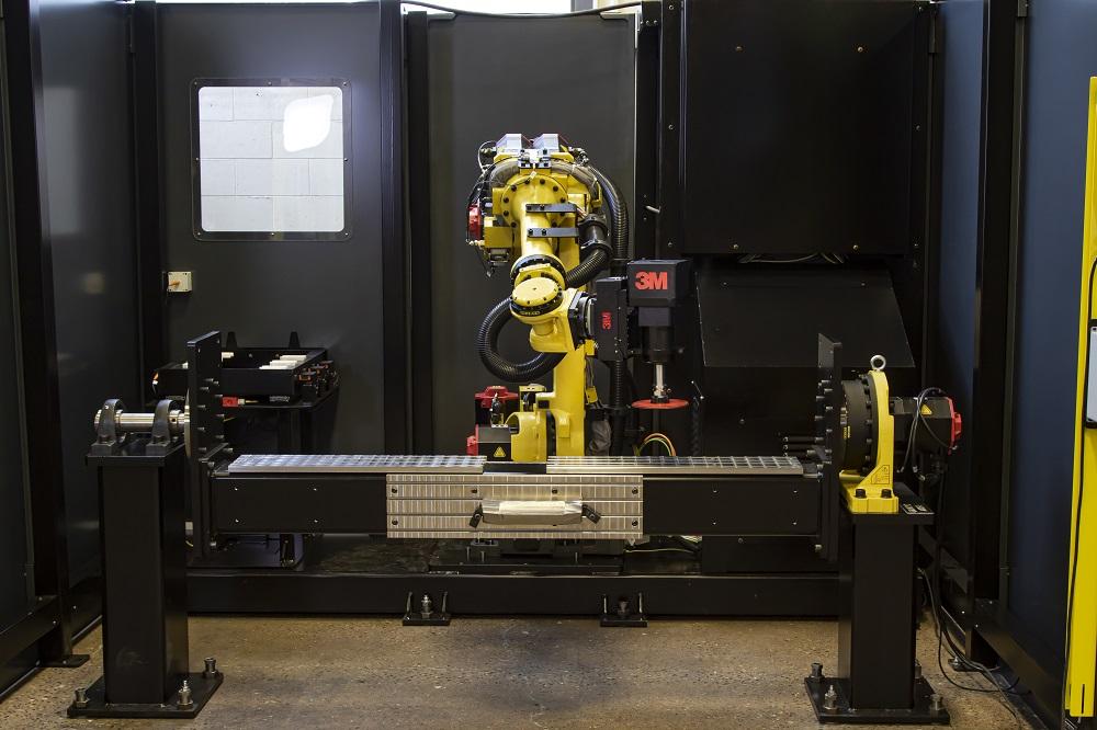 林肯电气Fab-Pak Omniclean机器人磨床适用于低聚/大批量生产