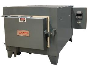 Lucifer的HL7-H24硬化箱式炉，用于日常热处理
