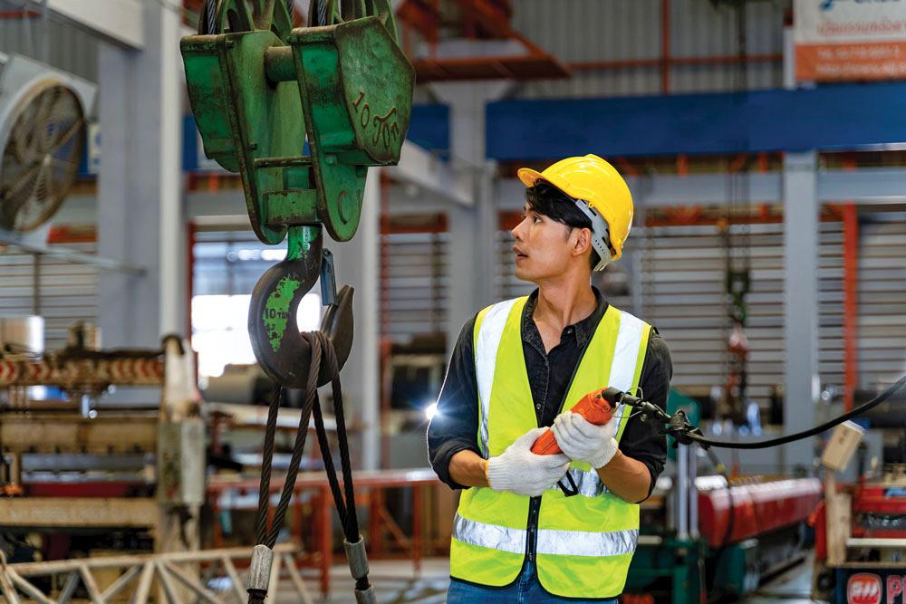 Operating Crane Benefits Of Being A Crane Operator at Clifford Bloss blog
