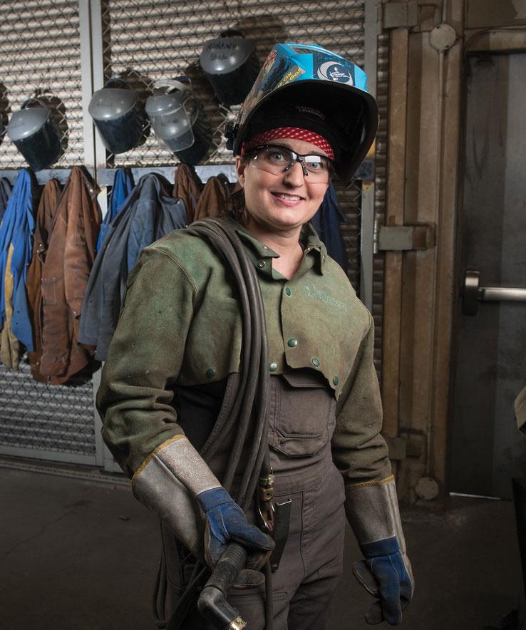 Nicole LeClair, welding bursary, Ontario