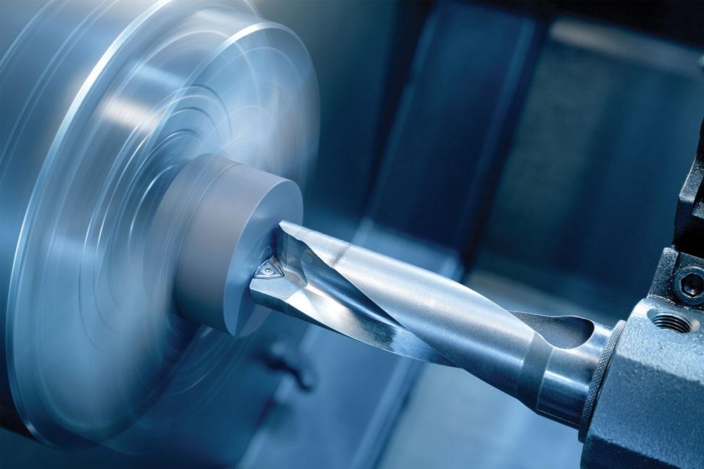 reduce tool wear in superalloy machining