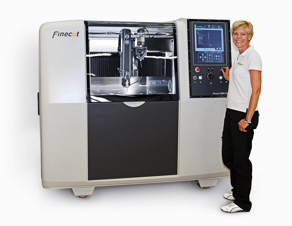 Small Jet Machine Mini Water Jet Cutting Machines Micro Abrasive Waterjet Machining