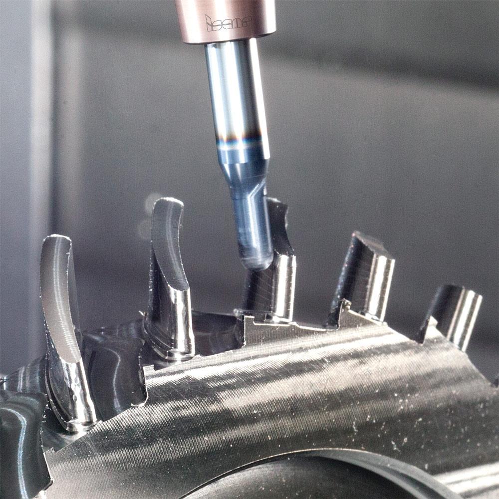 Trochoidal milling tool works on blisk