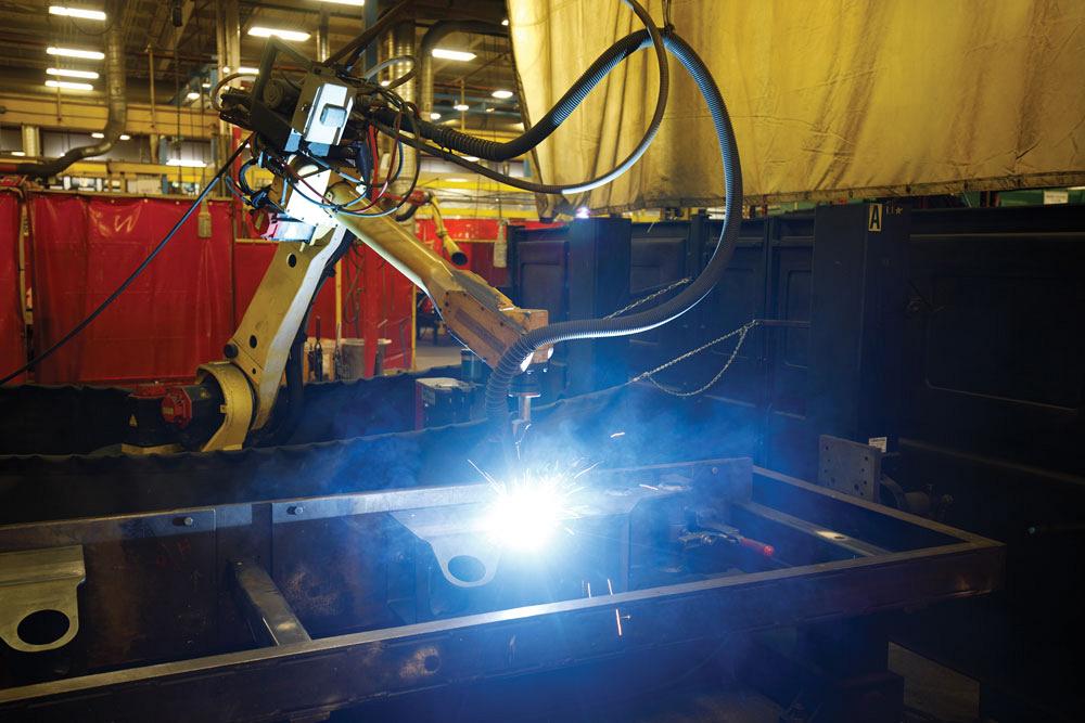 MacDon, robotic welding equipment 