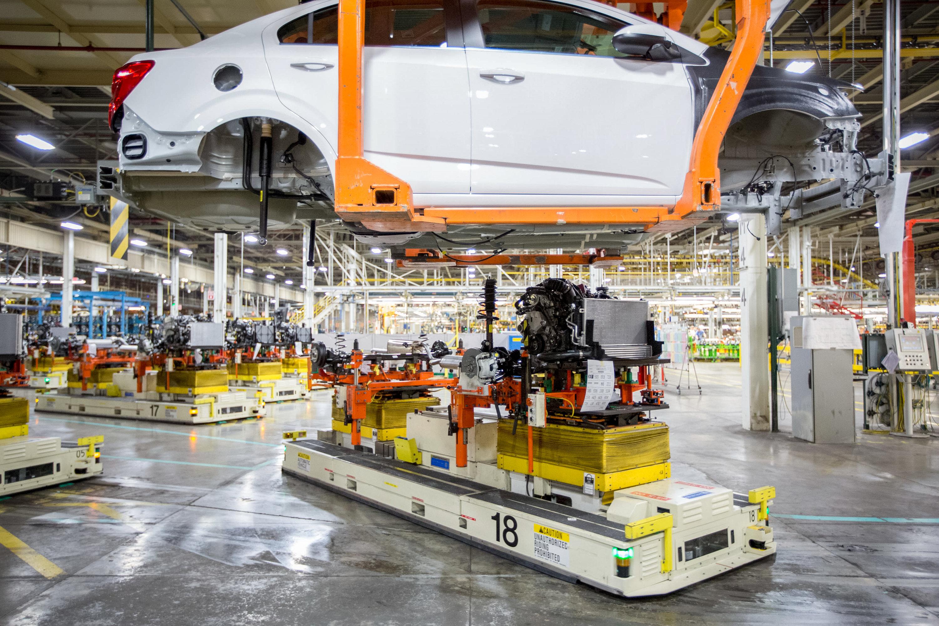 какие машины снимают с производства. какие машины снимают с производства. лада веста 2023. ваз 2110 завод. производство лада.