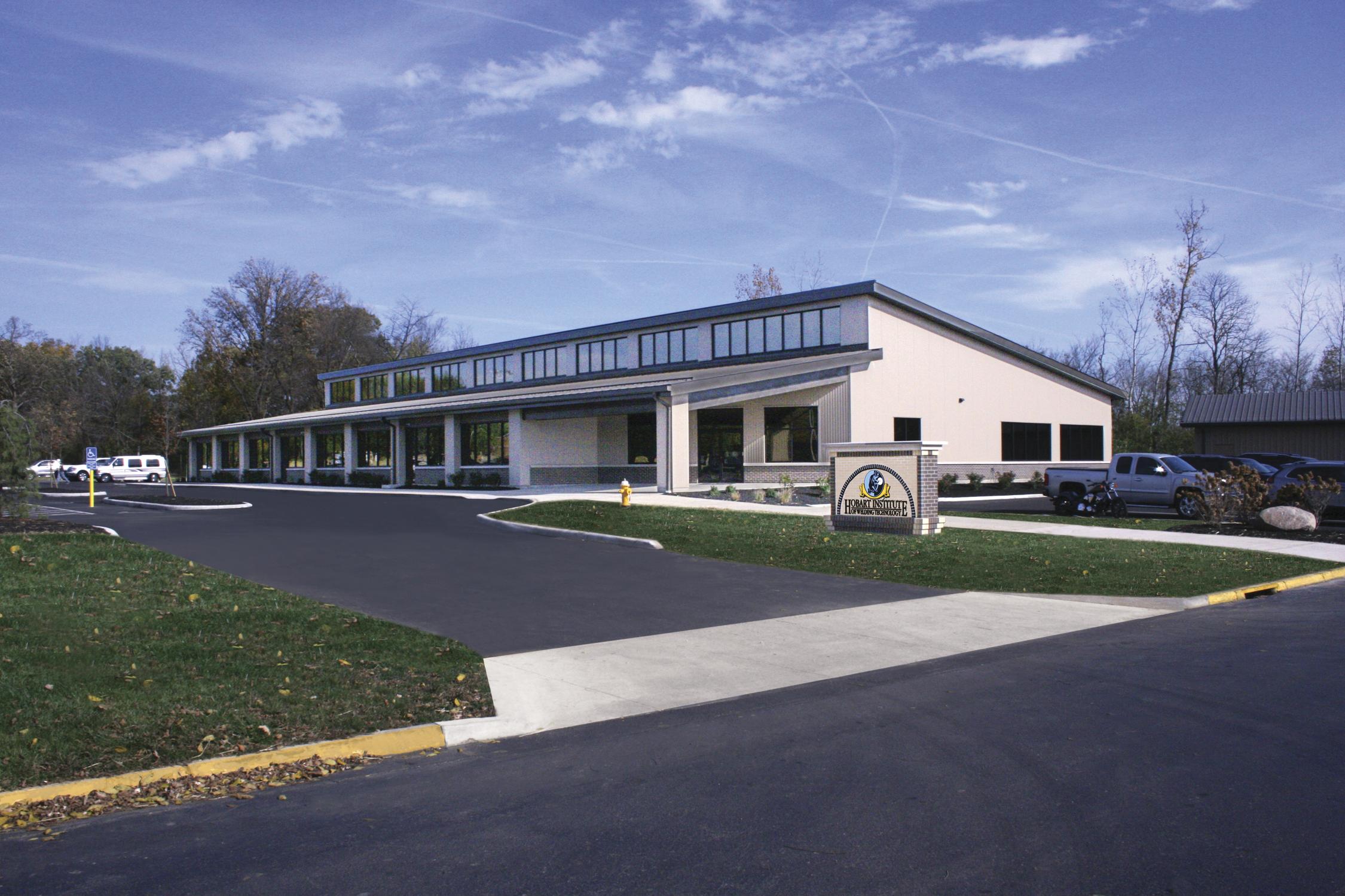 Hobart Institute of Welding Technology opens learning facility on Ohio